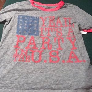 t-shirt in size medium